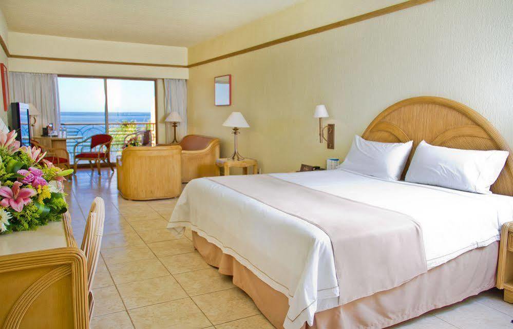 סן קרלוס San Carlos Plaza Hotel & Resort מראה חיצוני תמונה